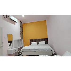 Shree Puram Guest house Varanasi